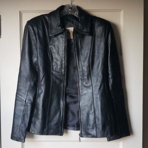 LAST CALL! Women's Fitted Leather Jacket Sz Small